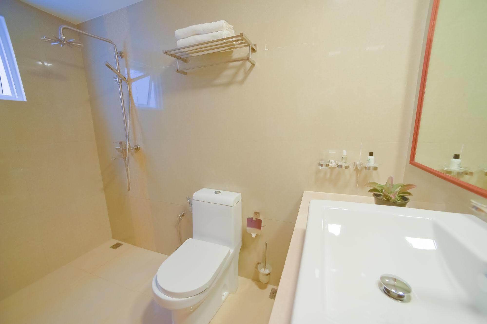 Guest house Hathaa Maldives 4*
